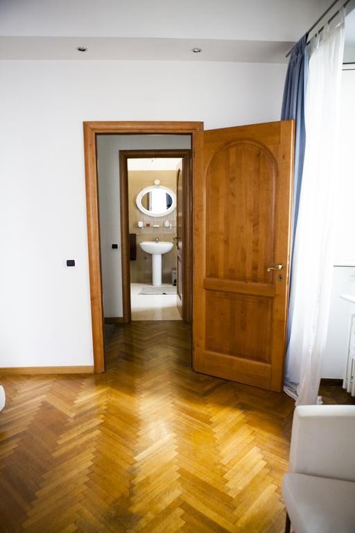 Piazza Di Spagna Rome Apartments Номер фото